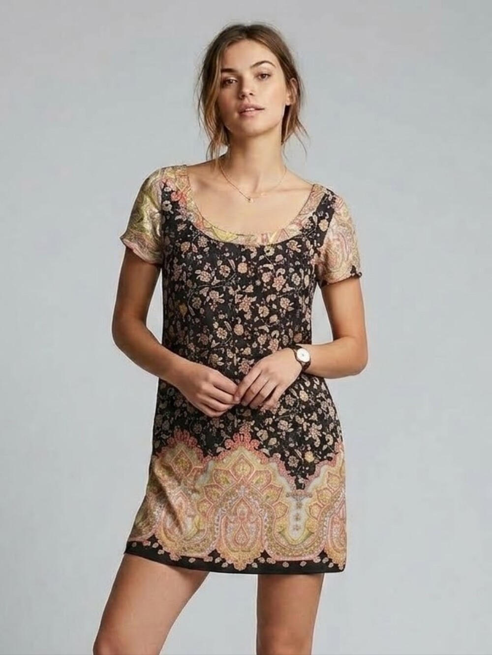 ANGIE Boho Floral Paisley Scoop Neck Mini Shift Dress Medium